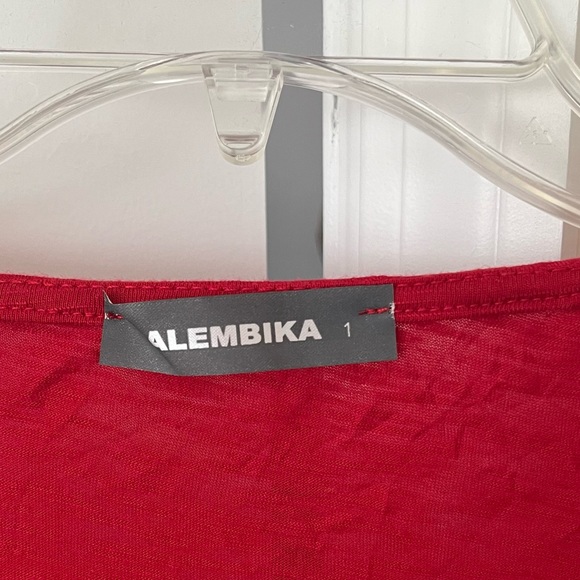 Alembika Ruffled Bottom Tunic - Picture 3 of 12